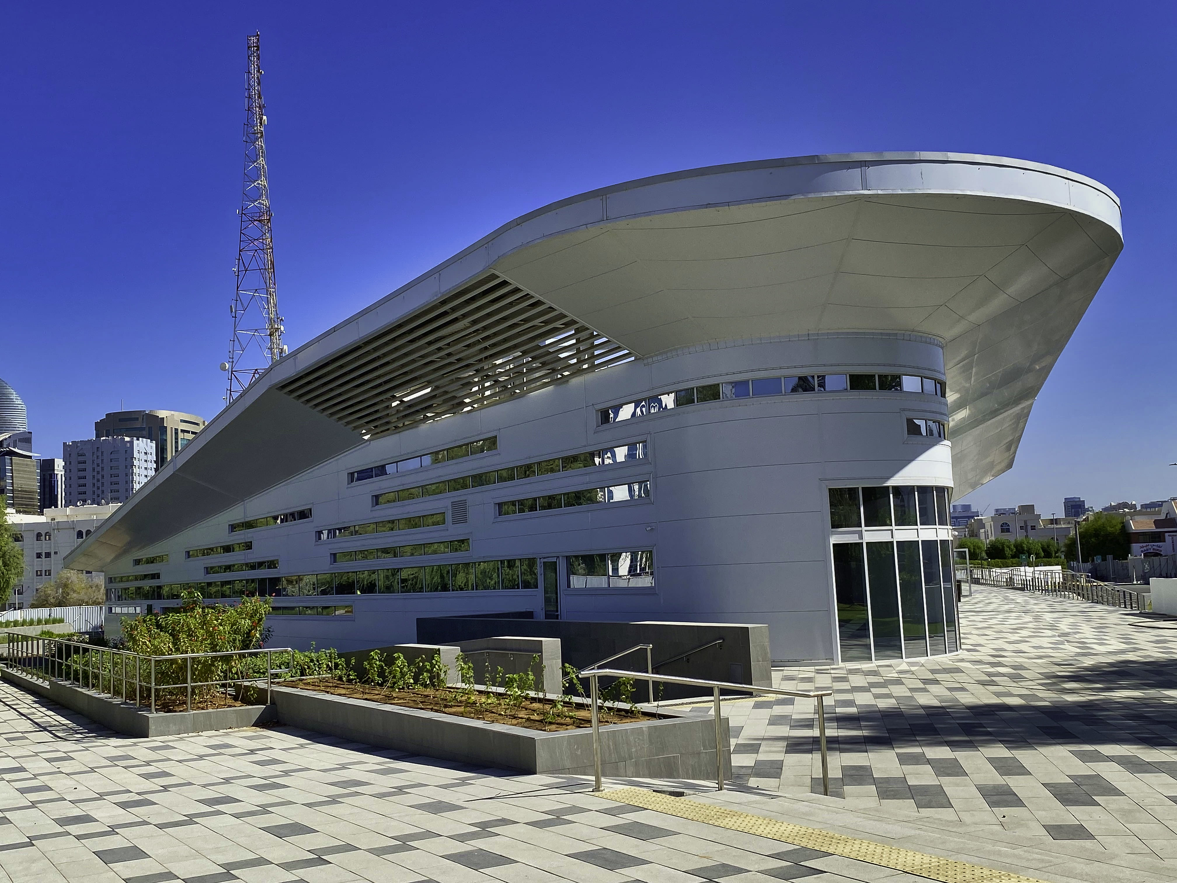 standing seam uae